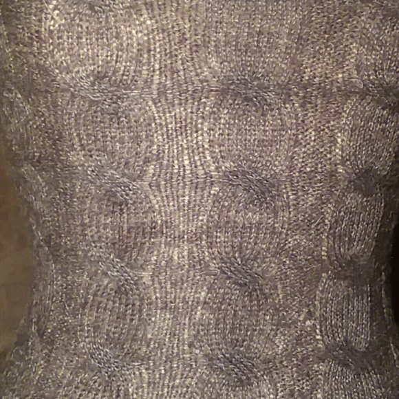 H&M Sweater Vest - Picture 3 of 3
